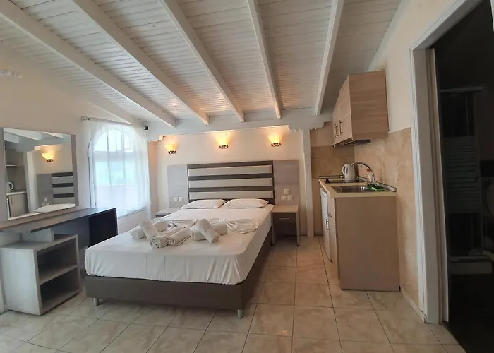 Apartamento Anna Néos Marmarás