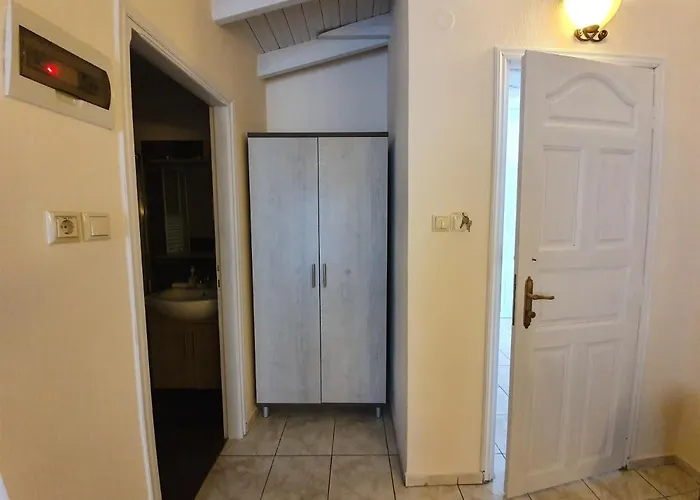 Anna Apartamento Néos Marmarás