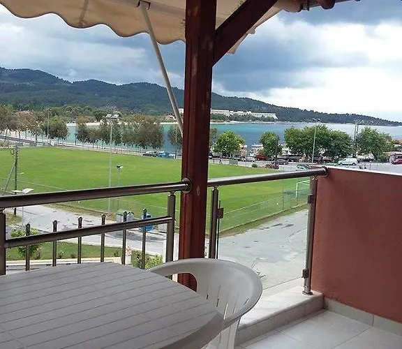 Apartamento Anna Néos Marmarás