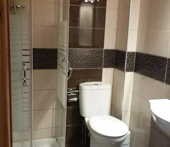 Anna 新马尔马拉斯