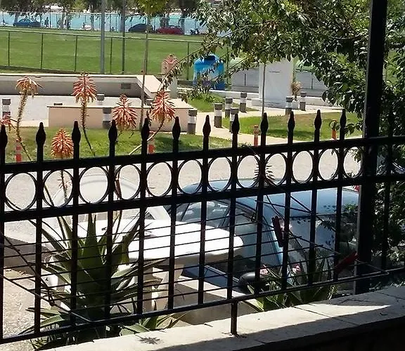 Anna 新马尔马拉斯